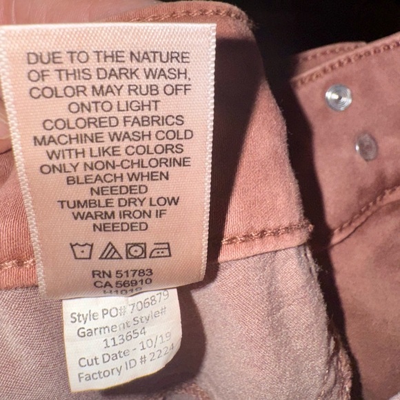 Maurices Jeans Mauve Mid-Rise Skinny Coated Denim Faux Leather Look Size M-Reg. - Picture 9 of 16